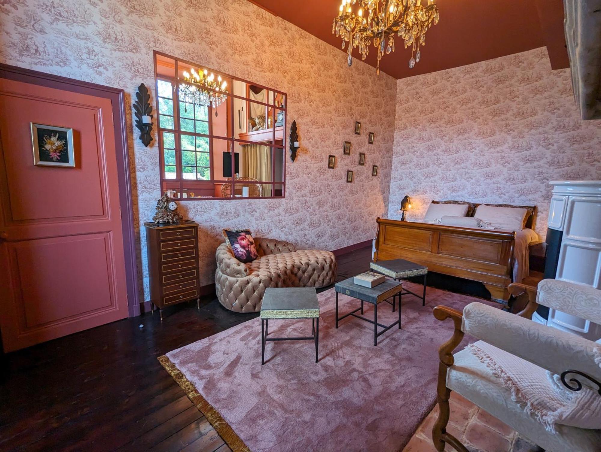 Manoir Des Arts Bed & Breakfast Confolens Exterior photo