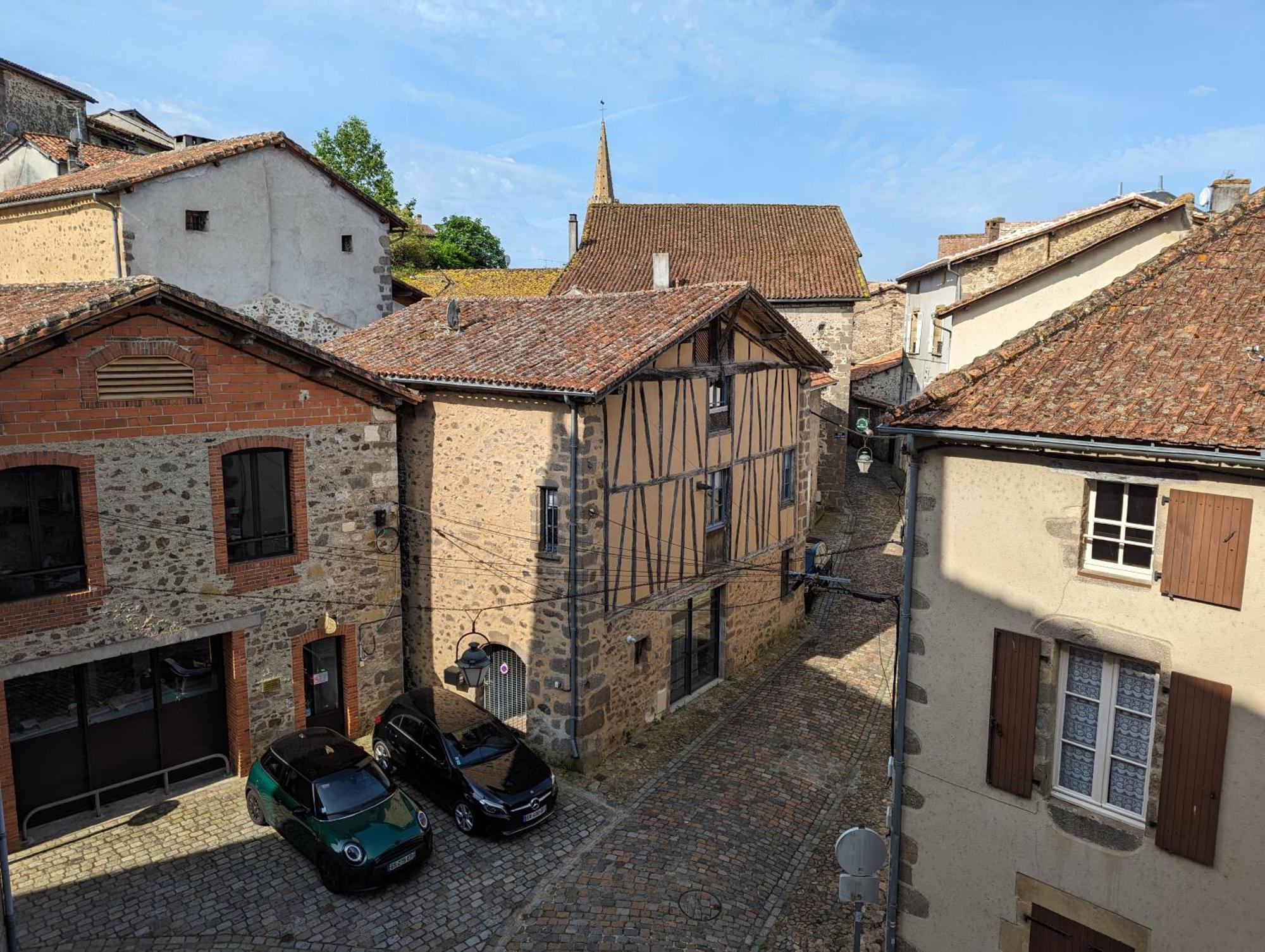 Manoir Des Arts Bed & Breakfast Confolens Exterior photo
